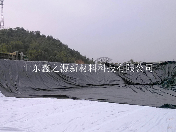 糙面養殖防滲膜鋪設過程中有哪些注意事項？
